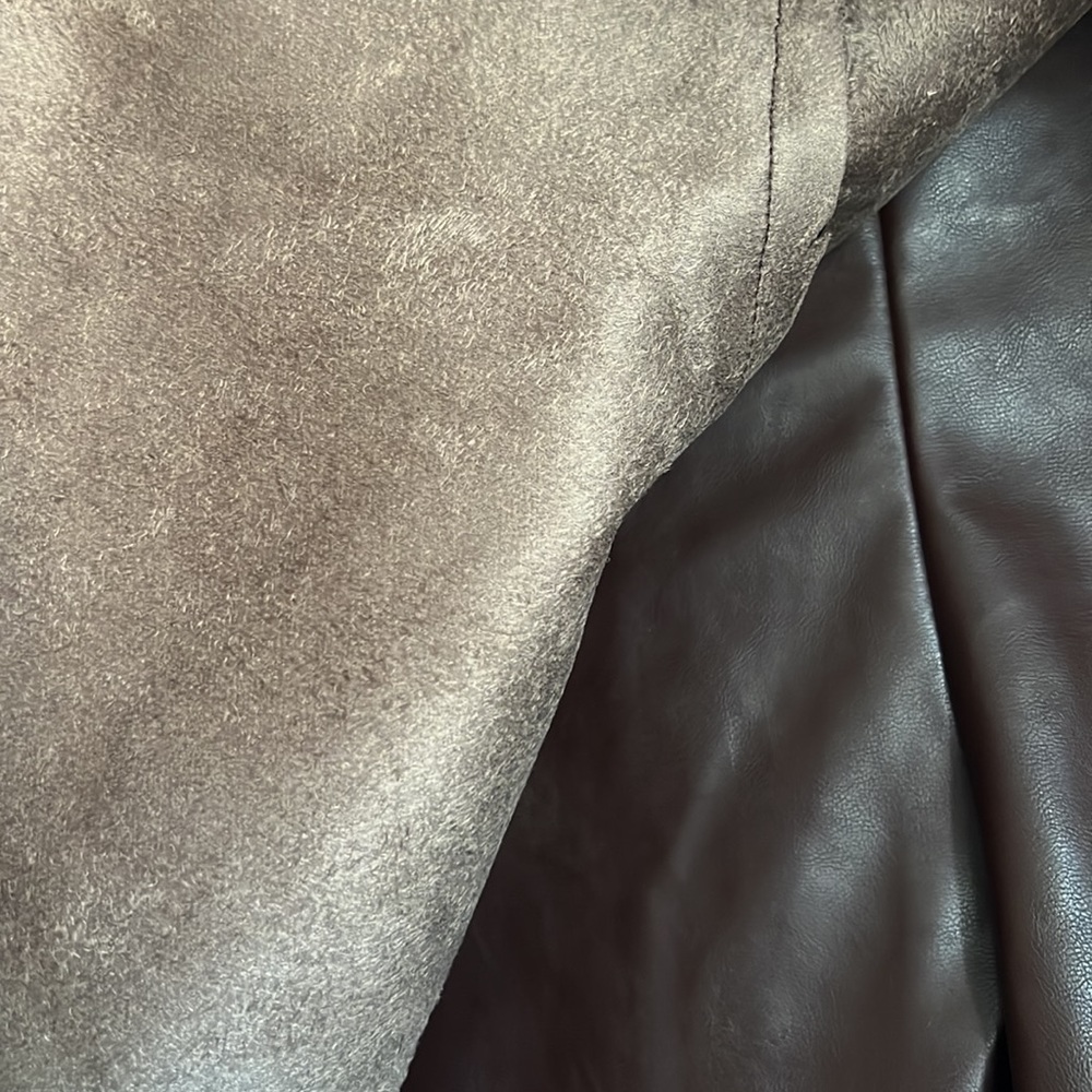 RUFFLE FAUX LEATHER MINI SKORT choco - Picture 7 of 15